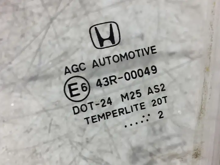 Honda Civic IX (2011 - 2017) 43R00049 Стекло передней двери — фото 2