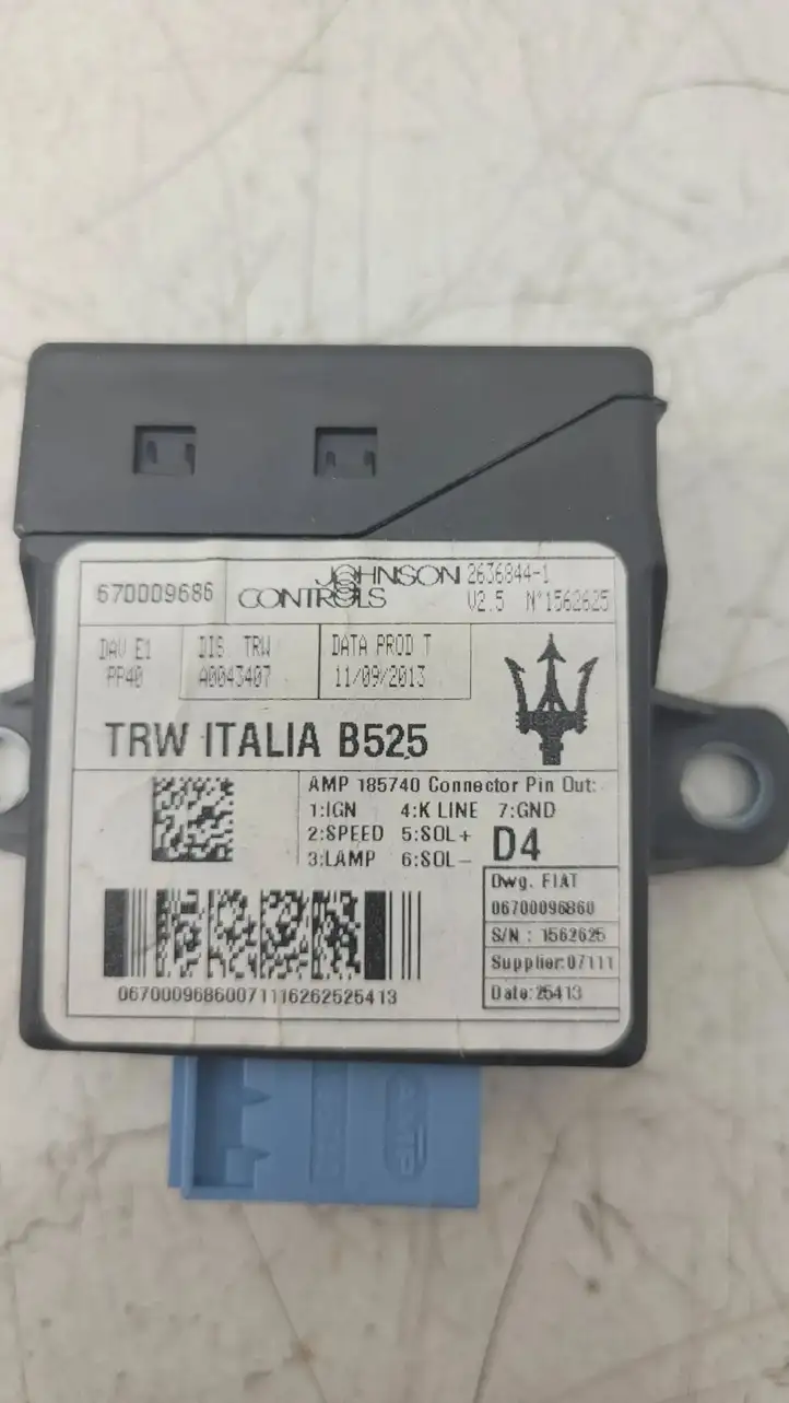 Maserati Ghibli (2013 - 2017) 670009686 Блок управления усилителем руля — фото 3