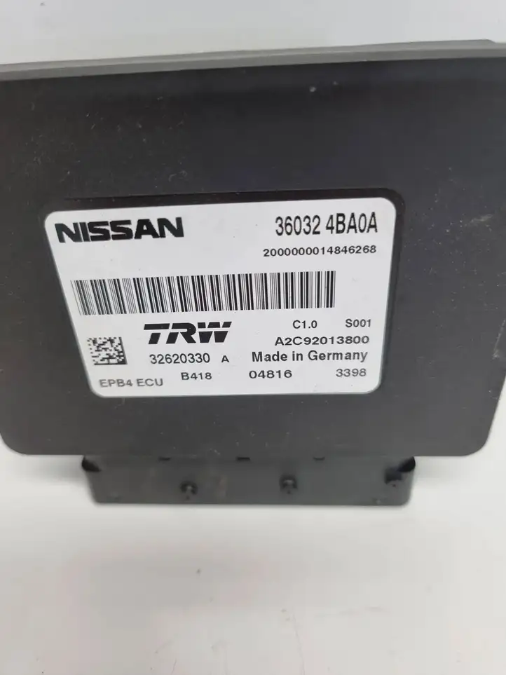 Nissan Qashqai (2013 - 2017) 360324BA0A Блок управления стояночным тормозом — фото 4