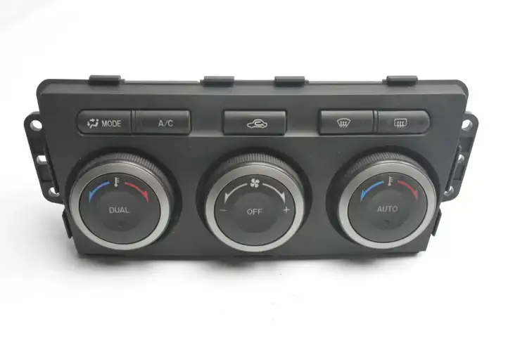 Mazda 6 (2007 - 2009) GAP361190 Блок управления кондиционером — фото 2