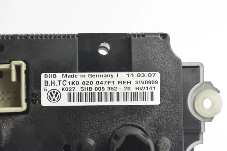 Volkswagen Touran I (2003 - 2010) 1K0820047FT Блок управления кондиционером — фото 4