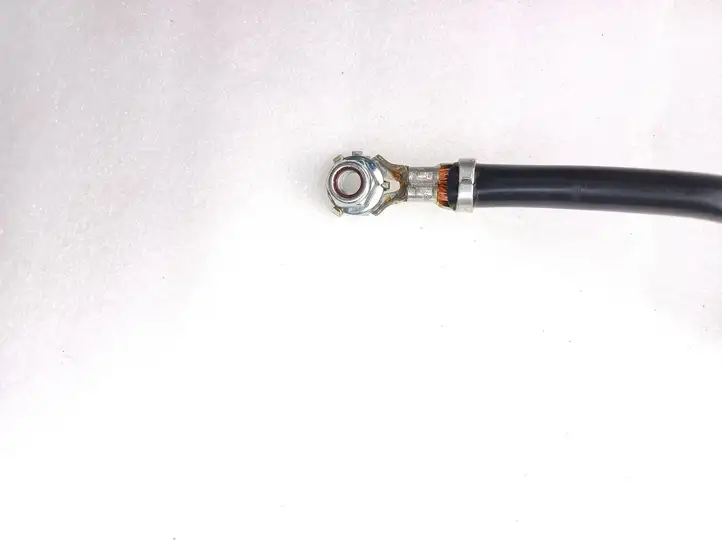 Mercedes-Benz E W212 (2009 - 2016)  F0306696 Плюсовый провод (аккумулятора)