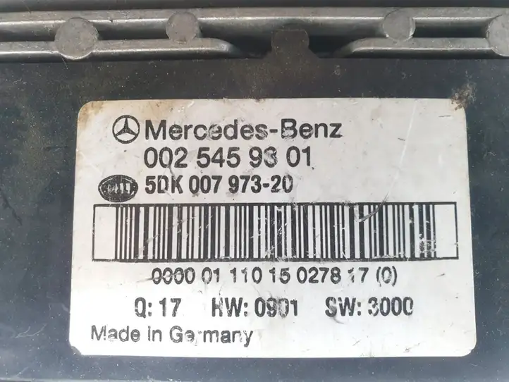 Mercedes-Benz C W203 (2000 - 2007) Блок предохранителей — фото 3