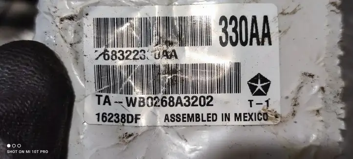 Jeep Grand Cherokee (2010 - 2021) 68322330AA Прочая электропроводка — фото 2