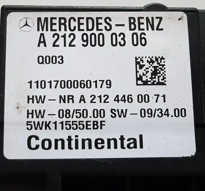 Mercedes-Benz E W212 (2009 - 2016) A2129000306 Блок управления топливным насосом — фото 2
