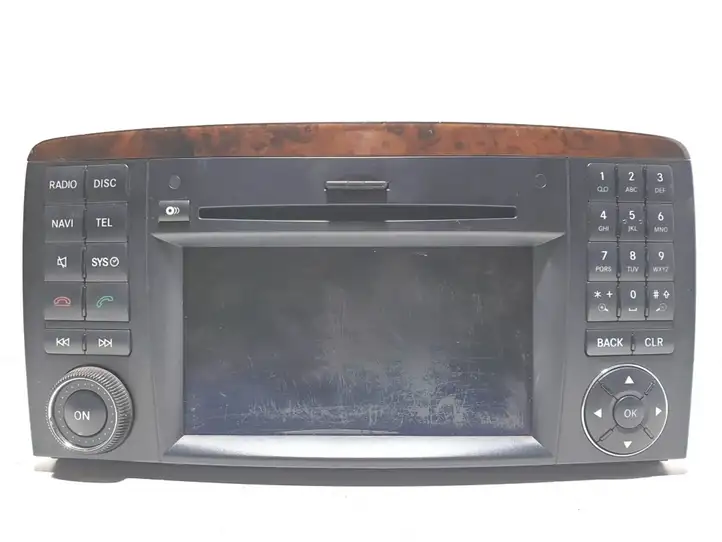 Mercedes-Benz R W251 (2005 - 2013) A1649002301 Магнитола / мультимедийная система — фото 1