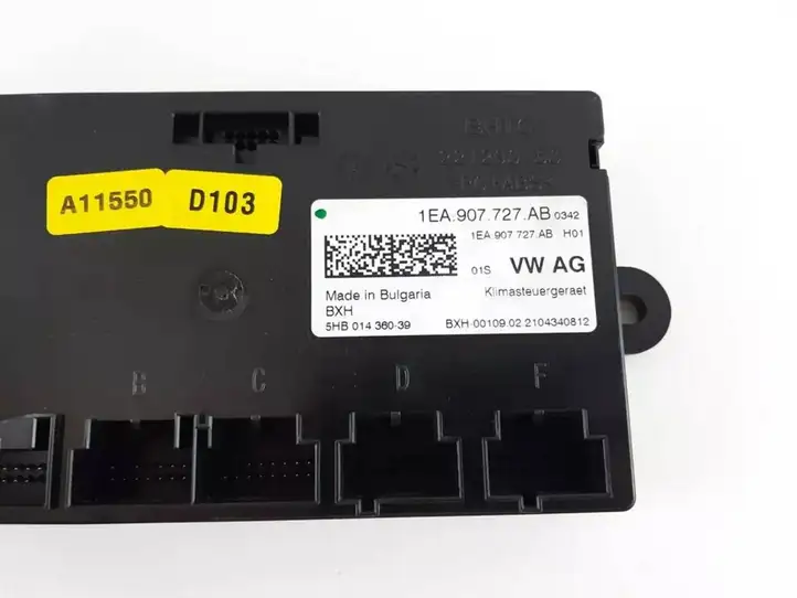 Volkswagen ID.3 (2019 - ) 1EA907727AB Модуль управления кондиционером — фото 2