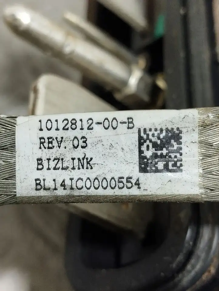 Tesla Model S (2012 - 2016) 101281200B Прочая электропроводка — фото 2