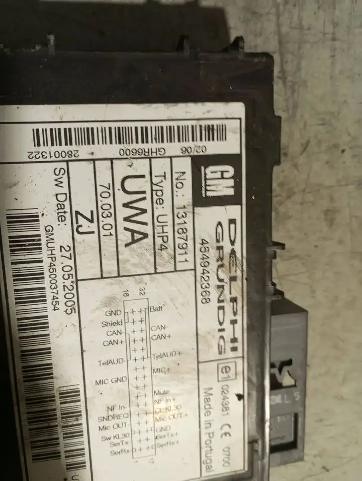 Opel Zafira (2003 - 2006)  13187911 Блок управление GSM