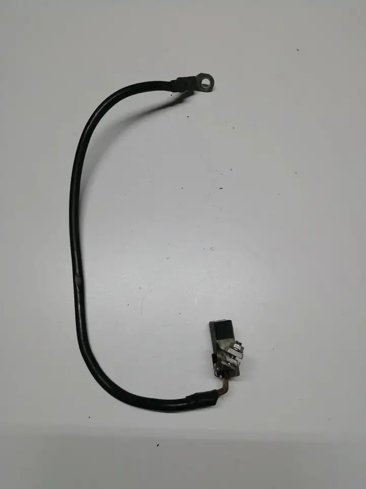 Mercedes-Benz C W204 (2007 - 2014)  A0009053002 Минусовый провод (аккумулятора)