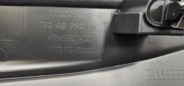 Opel Zafira B (2003 - 2006) 13248992 Прочие детали салона — фото 4