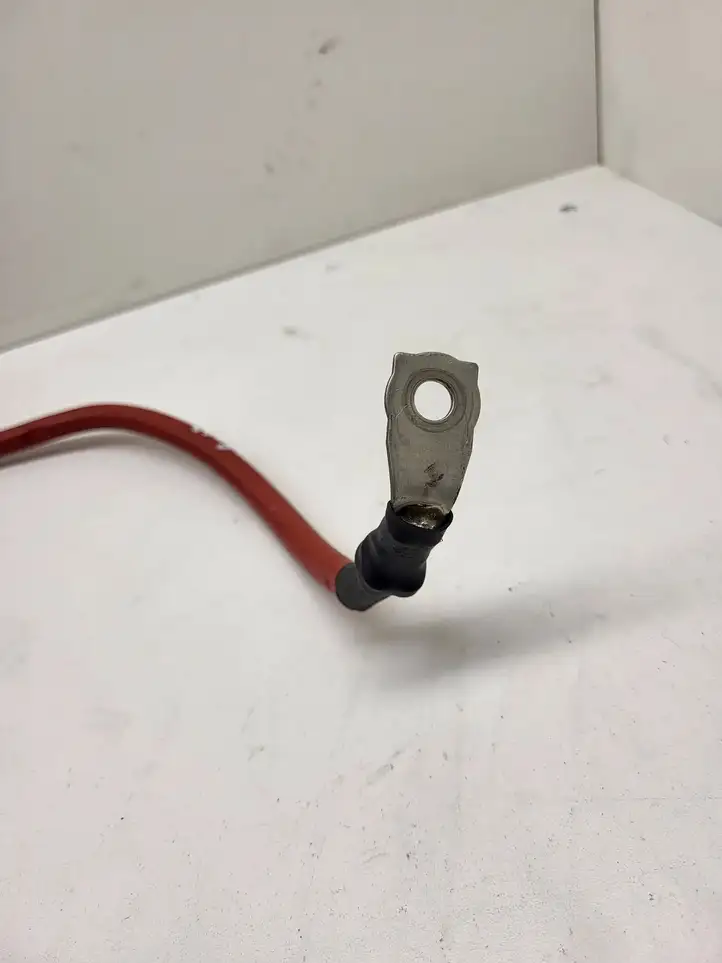 BMW 7 G11 G12 (2015 - 2022) 9391187 Плюсовой провод аккумулятора — фото 3