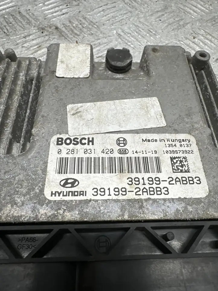 Hyundai ix35 (2013 - 2019) 391992ABB3 Блок управления зеркалами — фото 3