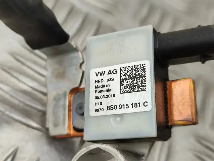 Audi A4 S4 B9 (2015 - 2019) 8S0915181C Минусовой провод аккумулятора — фото 3