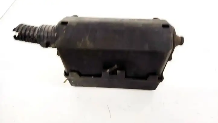 Opel Meriva (2002 - 2006)  24437030 Ящик предохранителей (комплект)