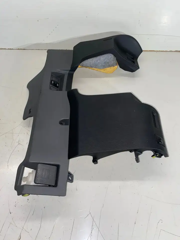 Toyota Prius (XW20) (2003 - 2009)  5504547060 Другая деталь салона
