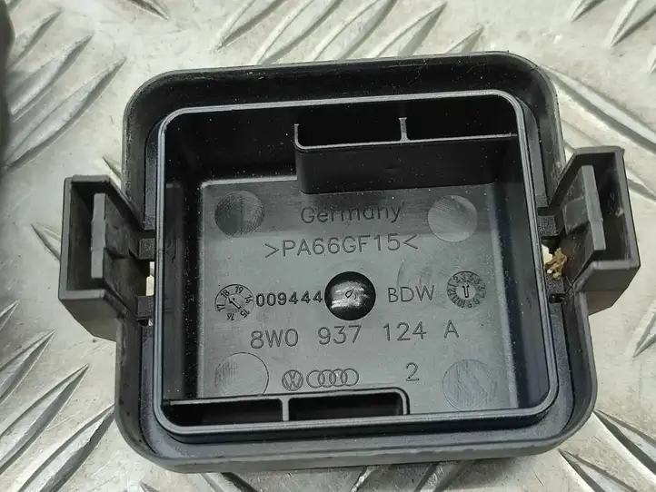Audi A4 S4 B9 (2015 - 2019) 8W0937124A Блок предохранителей — фото 6