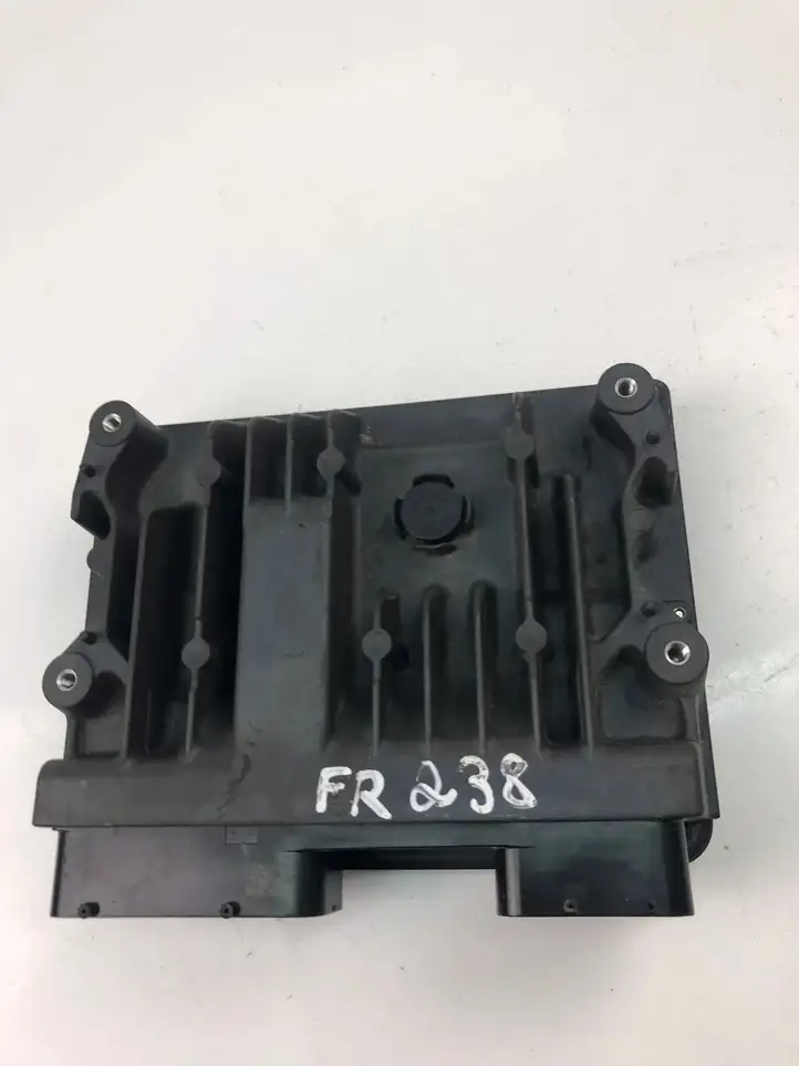 Toyota Camry (2020 - )  896613TL30 Блок управления двигателем ECU