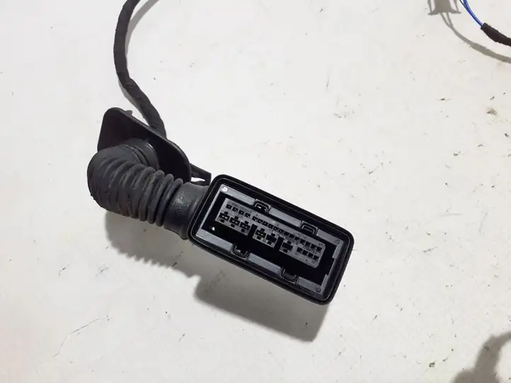 Skoda Kamiq (2019 - ) 654971161K Прочая электропроводка — фото 2