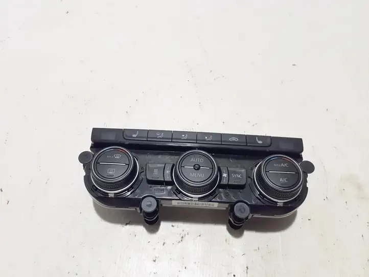 Volkswagen Golf VII (2013 - 2019) 5GE907044AE Блок управления кондиционером — фото 1
