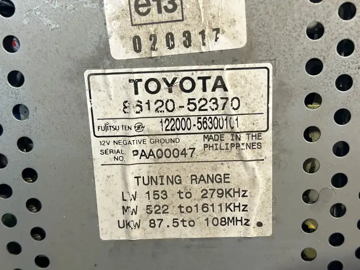 Toyota Yaris (2003 - 2005) 8612052370 Магнитола / мультимедийная система — фото 3