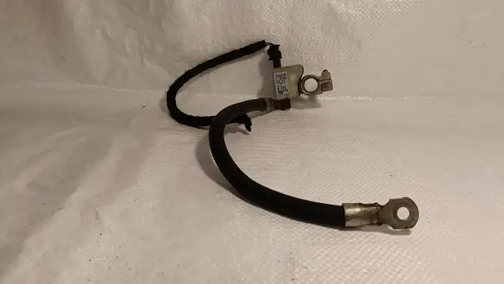 Audi A4 (2007 - 2011)  8K0915181B Минусовый провод (аккумулятора)