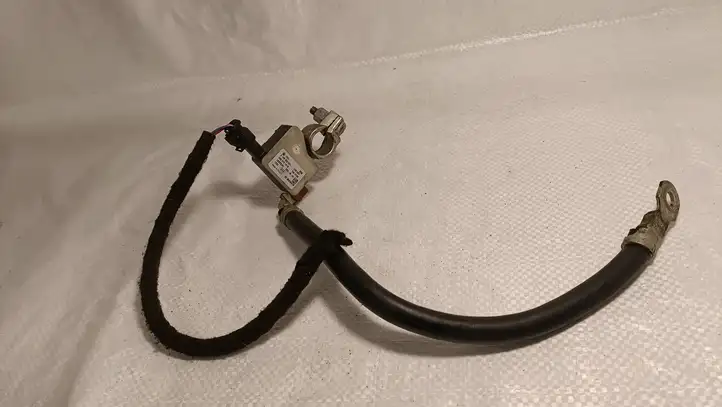 Audi A4 (2007 - 2011)  8K0915181B Минусовый провод (аккумулятора)