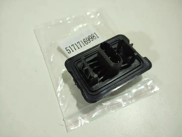 BMW 3 F30 F35 F31 (2012 - 2018) 51717169981 Подушка домкрата — фото 4