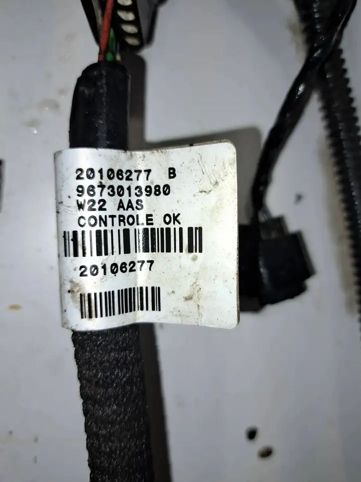 Peugeot 508 (2010 - 2014) 9673013980 Прочая электропроводка — фото 4