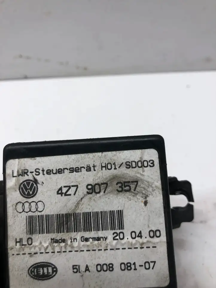 Audi A6 allroad (2000 - 2006)  4Z7907357 Модуль фонарей