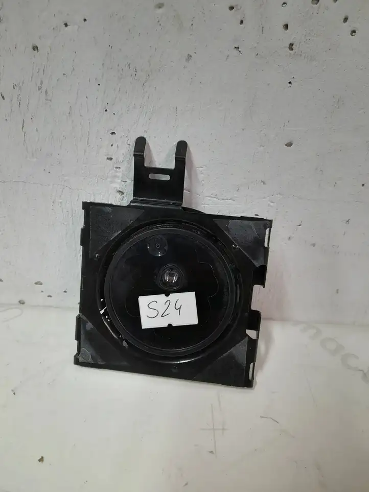 BMW 5 E60 E61 (2004 - 2010)  12037322 Датчик дождя