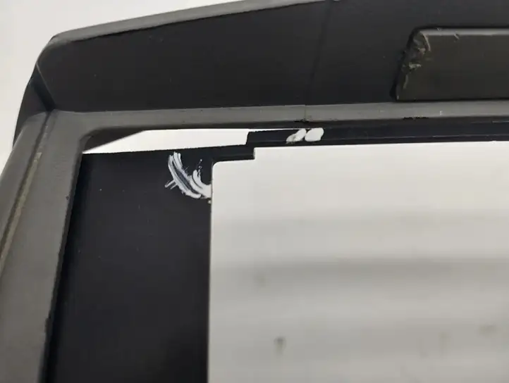 Chrysler Town & Country V (2007 - 2010) 607325000 Центральный воздушный дефлектор — фото 8