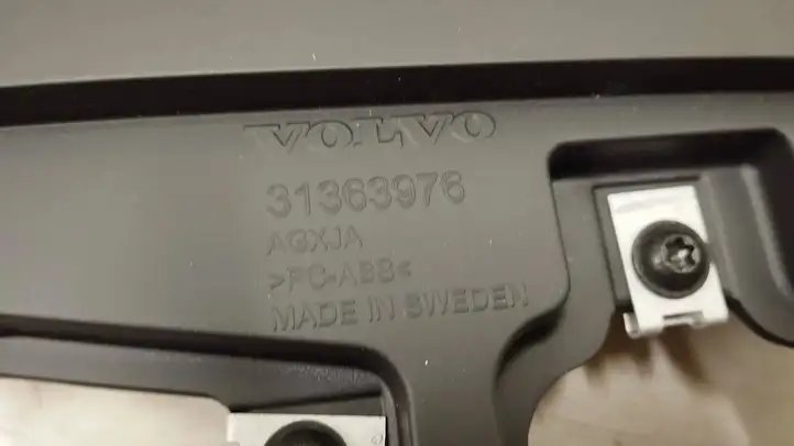 Volvo S60 (2018 - ) 31651961 Накладка центрального динамика — фото 7