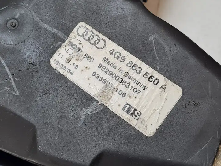 Audi A6 C7 (2011 - 2014) 4G9863560A Механизм шторки багажника — фото 9