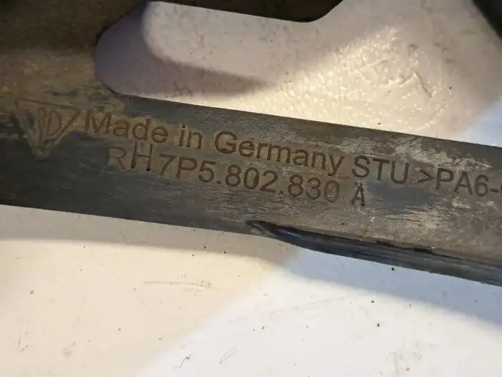 Porsche Cayenne (92A) (2011 - 2017) 7P5802830A Подушка домкрата — фото 4