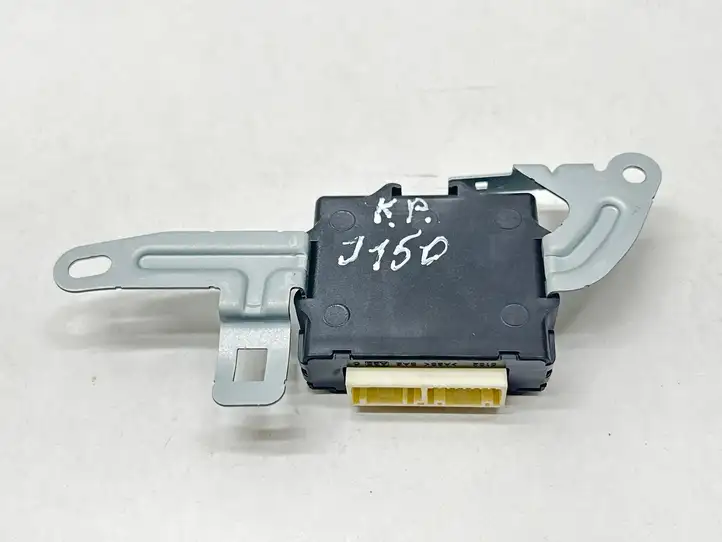 Toyota Land Cruiser (J150) (2009 - ) 8943060160 Блок управления зеркалами — фото 2