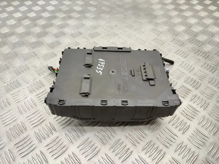 Ford Focus (2019 - )  JX6T15604BJH Ящик предохранителей (комплект)