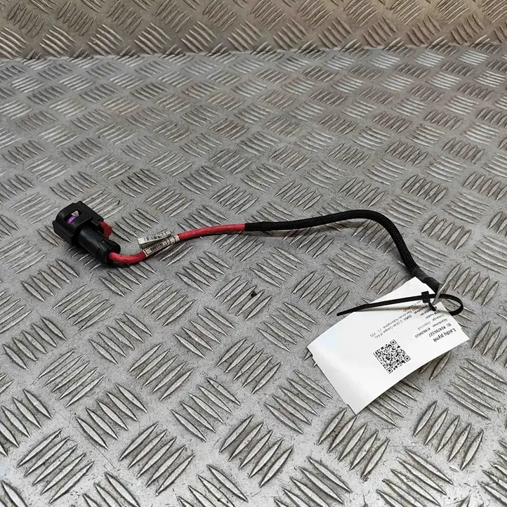 BMW 2 F44 (2019 - ) 8589050 Плюсовой провод аккумулятора — фото 2