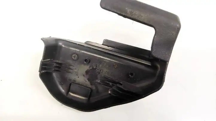 Toyota Avensis T250 (2003 - 2006) 7213705040 Прочие детали салона — фото 3