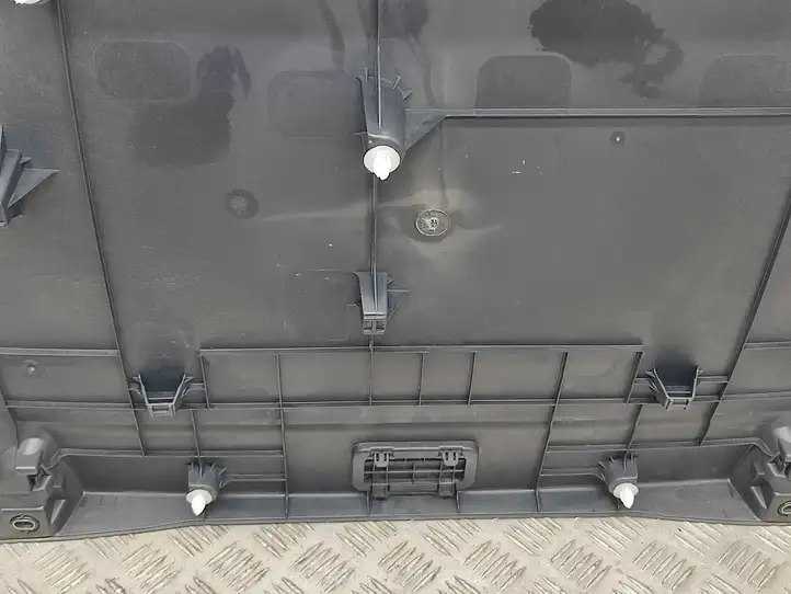 Toyota RAV 4 (XA50) (2018 - ) Комплект обшивки крышки багажника — фото 10