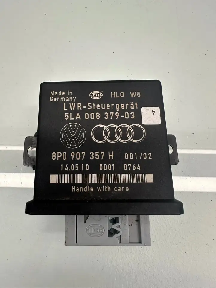 Audi A6 S6 C6 4F (2008 - 2011) 8P0907357H Блок управления светом — фото 5