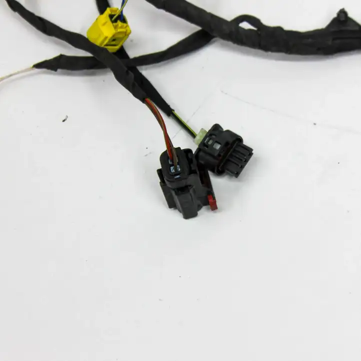 Mercedes-Benz GLC X253/C253 (2015 - )   Другой проводник