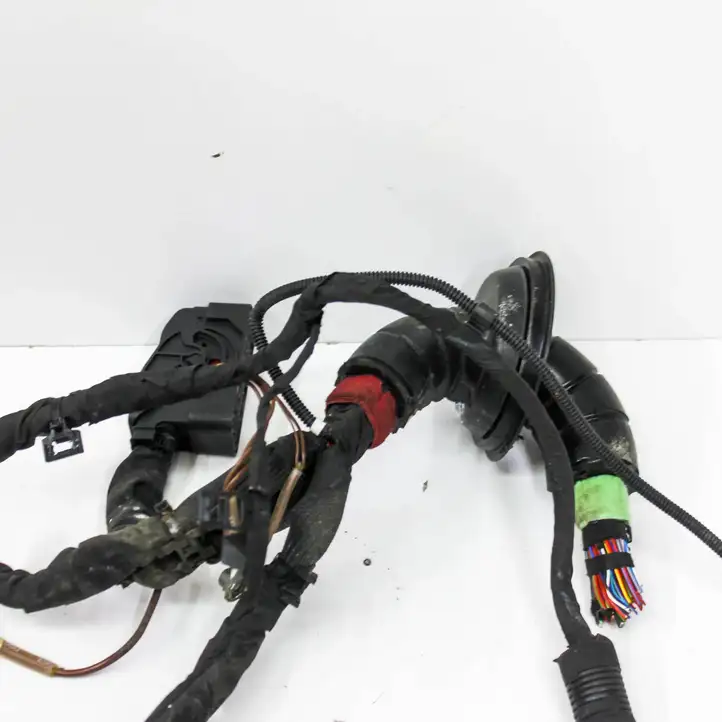 Mercedes-Benz GLC X253/C253 (2015 - )   Другой проводник