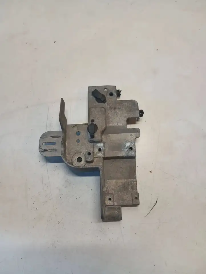 Volvo S80 (2009 - 2013)  31293426 Другая деталь отсека двигателя