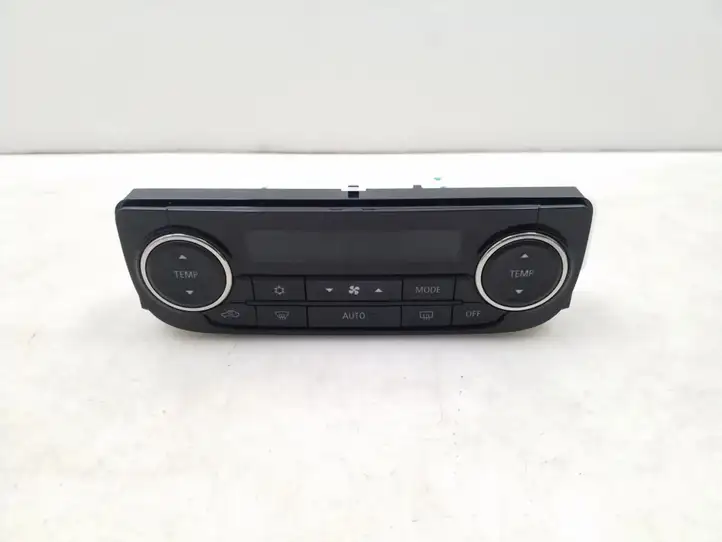 Mitsubishi Outlander (2018 - 2021)  7820B101XA Блок управления кондиционером