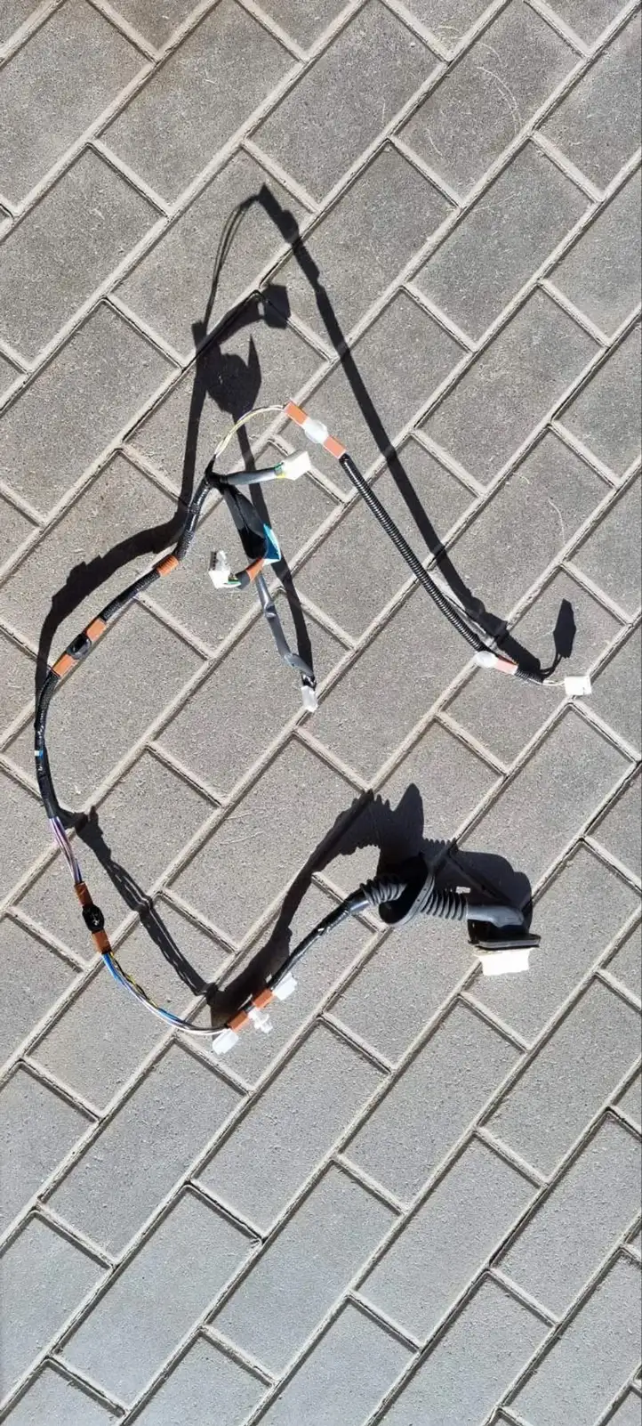 Toyota RAV 4 (XA40) (2012 - 2018) 8215442041 Проводка задней двери — фото 1