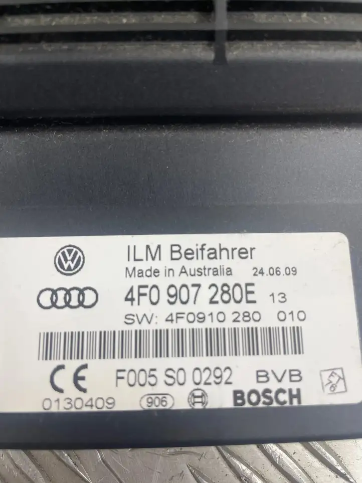 Audi Q7 4L (2009 - 2015) 4F0907280E Блок управления электропитанием — фото 4