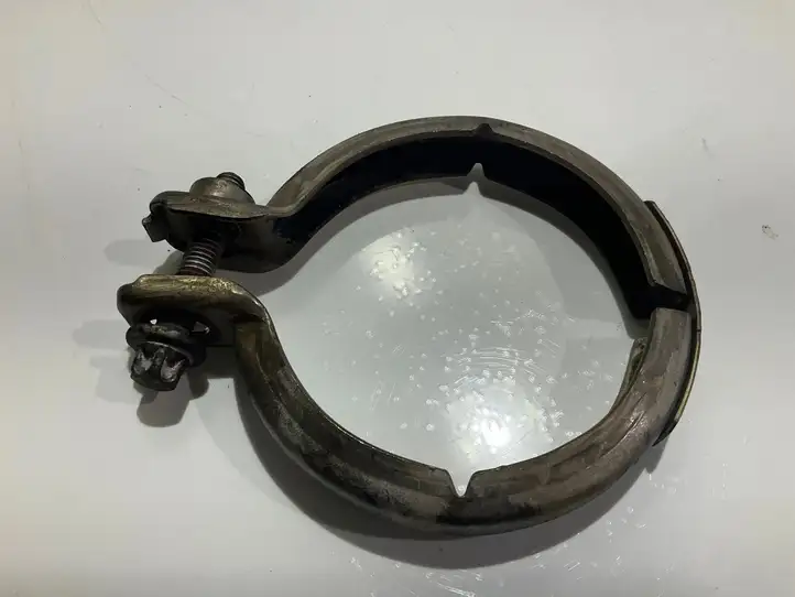 Mercedes-Benz ML W164 (2005 - 2011)   Соединение глушителя