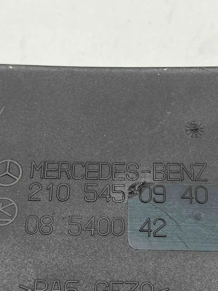 Mercedes-Benz SL R129 (1989 - 2002) 2105450940 Прочие внешние детали — фото 6