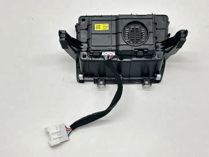 Kia Niro (2016 - ) 84630A0000 Модуль беспроводной зарядки — фото 5